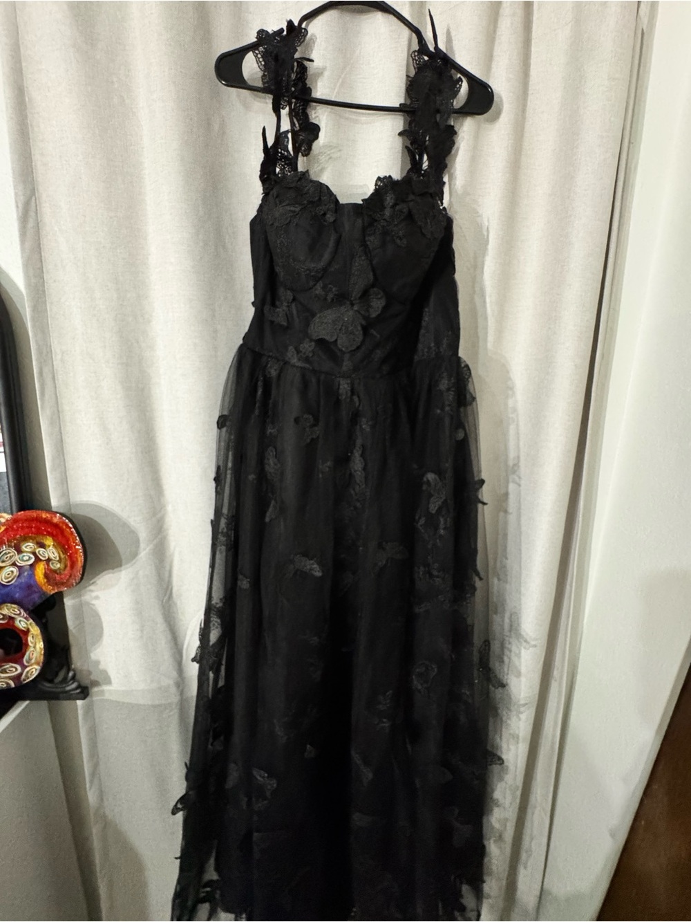 Black Floral Appliqué Tulle Evening Dress